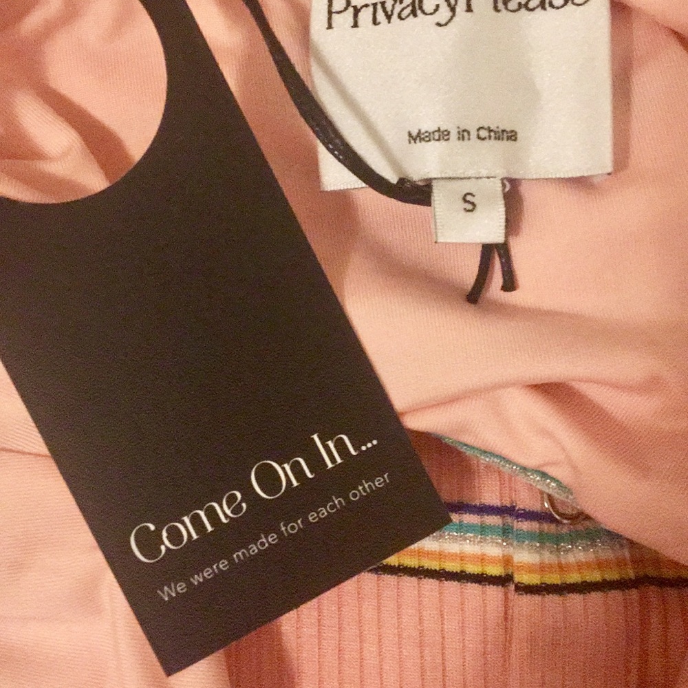 Privacy Please Revolve Set 🌸 - Picture 7 of 8